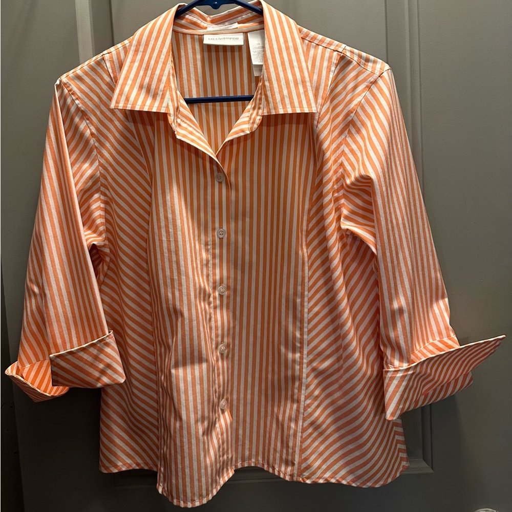 Liz Claiborne Size 10 No Iron Button Down Shirt EUC